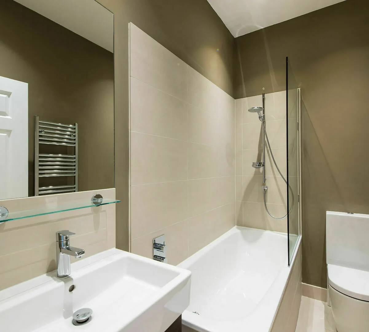 Destiny Scotland - Princes St Residence Edinburgh 0*,